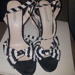 Black and white wedges